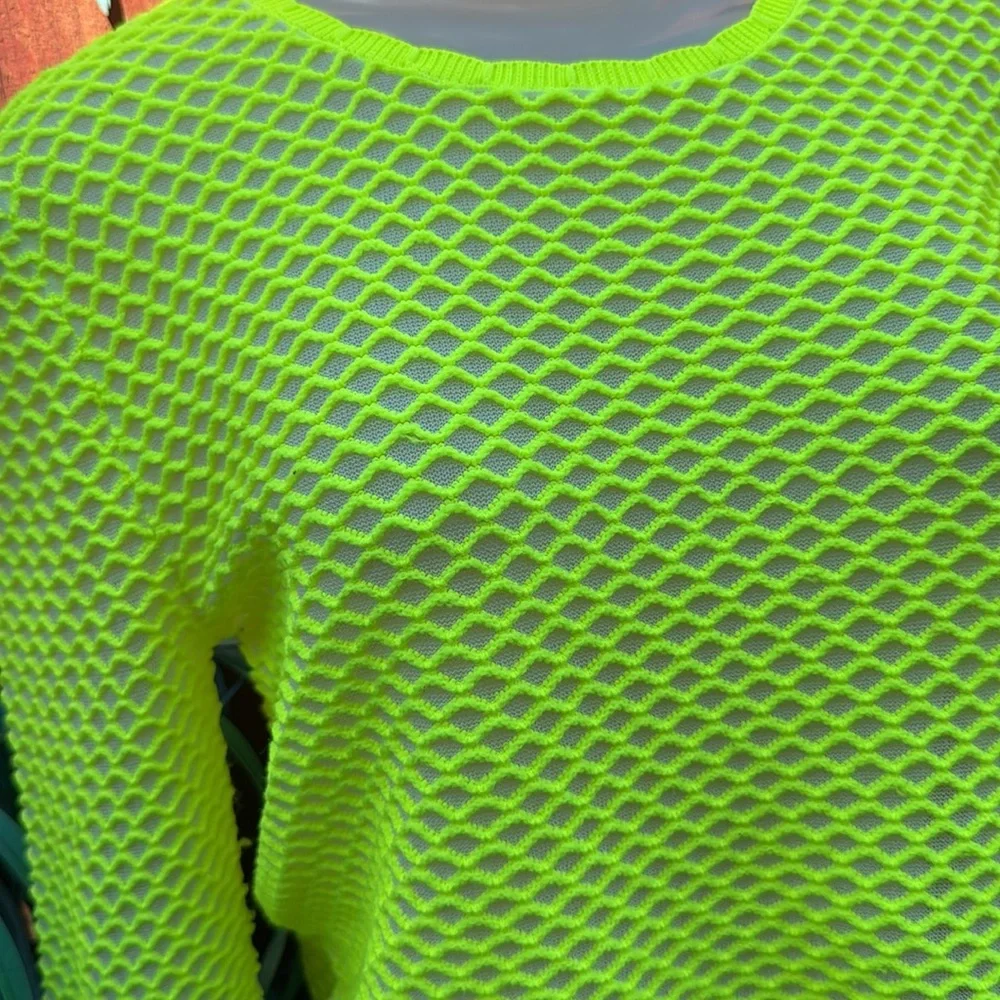 Zara Neon Lime Yellow Fishnet Mesh Open Weave Long Sleeve Top M